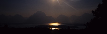 06 Sun Over Teton Range-Jackson Lake 18x5