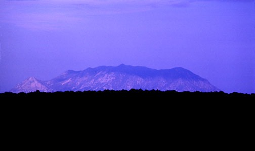 09-98 egs henry sunset1 lg