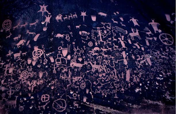 10-95 cnd 05 newspaper rock lg